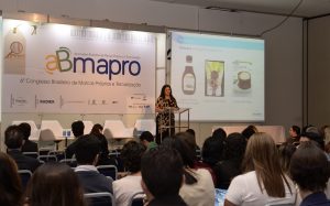 Read more about the article Primeiro dia do 6º Congresso Brasileiro de Marcas Próprias e Terceirização destaca cenário oportuno do setor no país