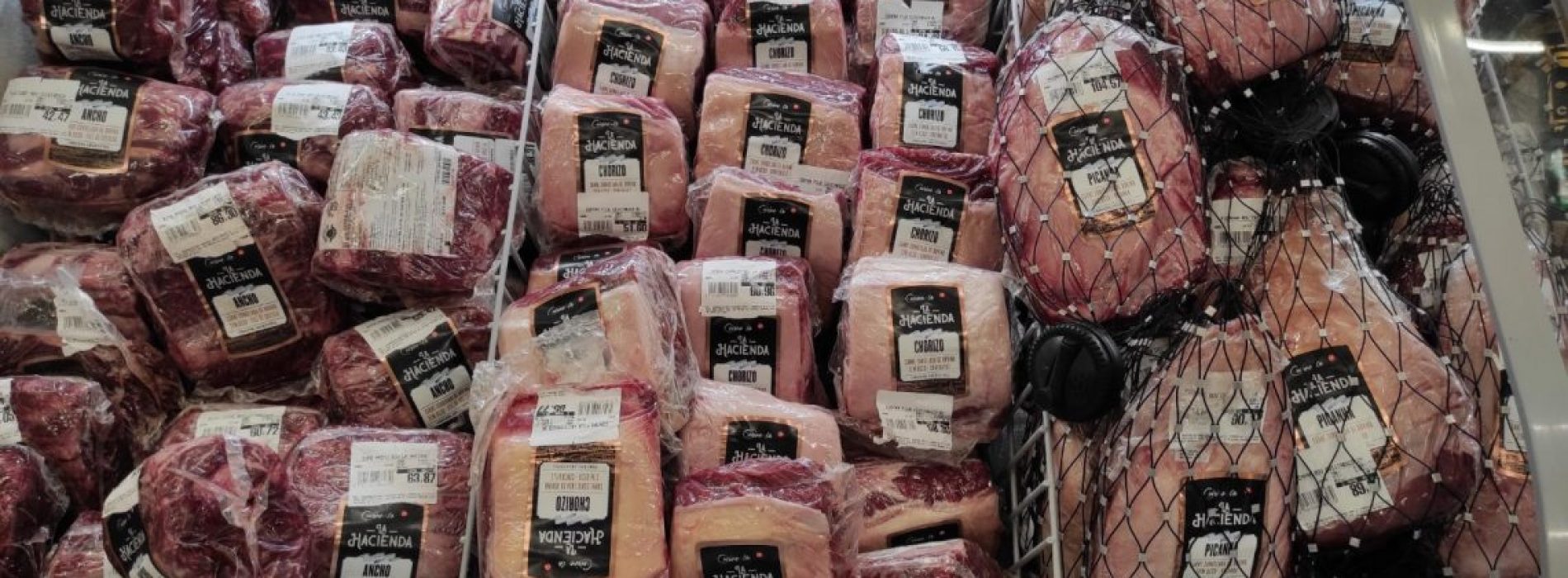 Cencosud lança marca própria de carnes e linha de acessórios para churrasco