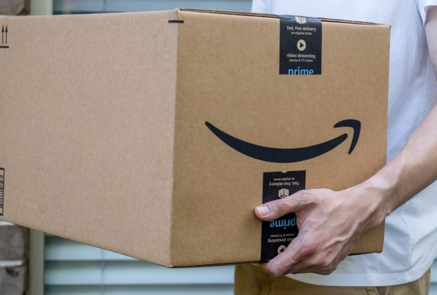No momento, você está visualizando Amazon lança Marca Própria no Brasil e reforça aposta em conveniência e entregas rápidas